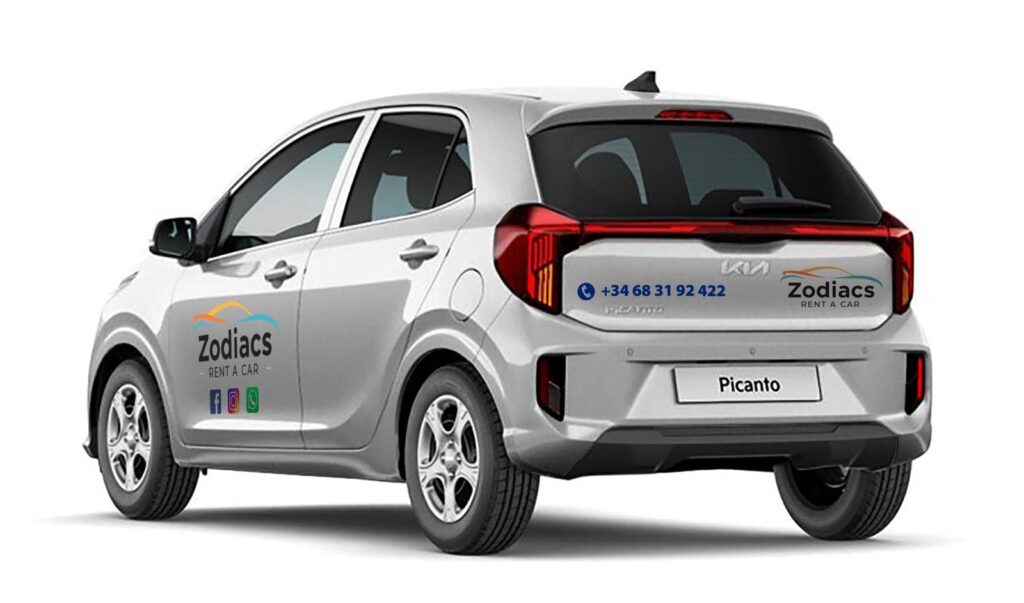 Vista trasera derecha de un Kia Picanto de Zodiacs Rent a Car en Fuerteventura