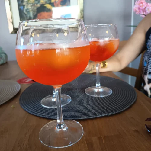 Cócteles servidos en Restaurante Atlántico Fuego y Sal, Puerto del Rosario