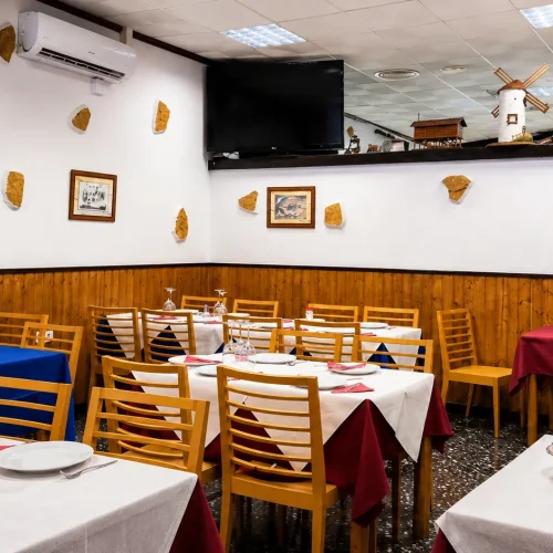 Interior del Restaurante Brisas Do Mar en Puerto del Rosario, Fuerteventura