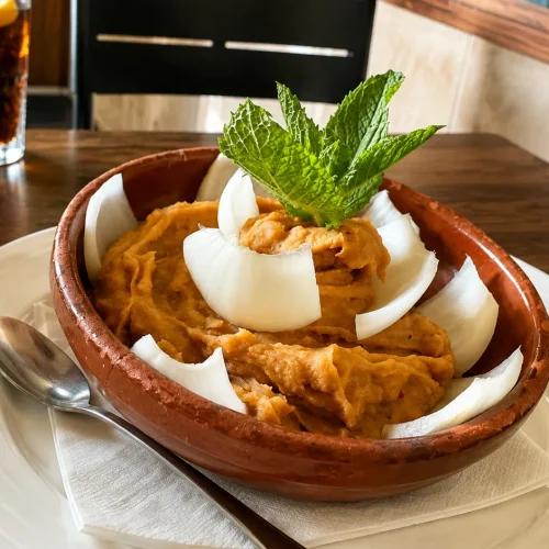 Escaldón de gofio servido en Restaurante El Conejero, Valle de Santa Inés, Fuerteventura