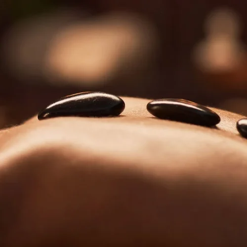 Masaje con piedras calientes en SpaZensation Playa Park, Corralejo