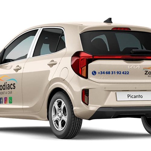 Kia Picanto beige de Zodiacs Rent a Car para alquiler de coches en Fuerteventura